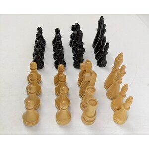 Vintage Wood Chess Pieces Felt Bottoms Complete Set of 32 Handmade w/ bag